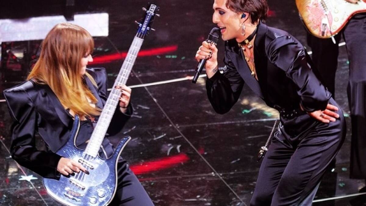 DAI MANESKIN AL JOVA BEACH, POLEMICHE PER CONCERTI E APPELLO DEI MEDICI: “METTETE LE MASCHERINE”