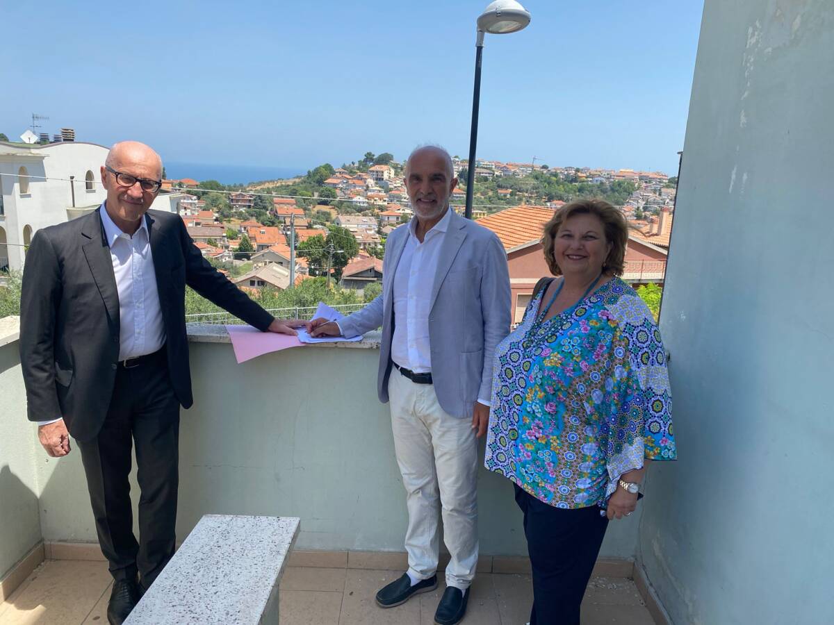 PESCARA: A FINE 2023 CENTRO DIURNO E GRUPPO APPARTAMENTO ZONA COLLI, COMUNE CONSEGNA EDIFICIO AD ASL