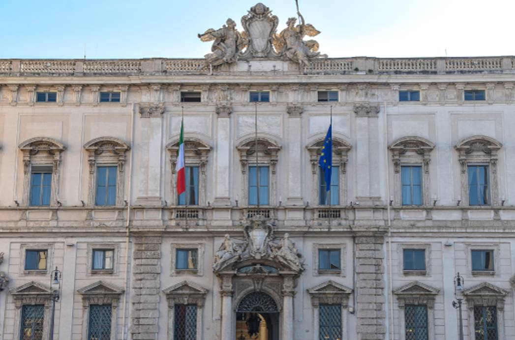 TERZO MANDATO: COSTITUZIONALISTA, “RISCHIO RICORSI SU CANDIDATURA”