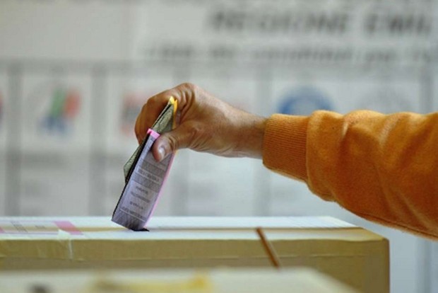 ELEZIONI: PRESENTATE 22 LISTE NELLA CIRCOSCRIZIONE ABRUZZO