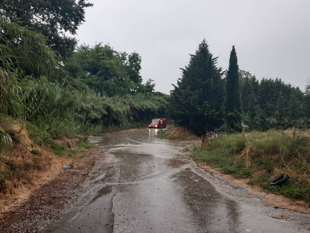 MALTEMPO: NUBIFRAGI E GRANDINATE IN ABRUZZO, DISAGI E DANNI, INTERVENTI VIGILI DEL FUOCO
