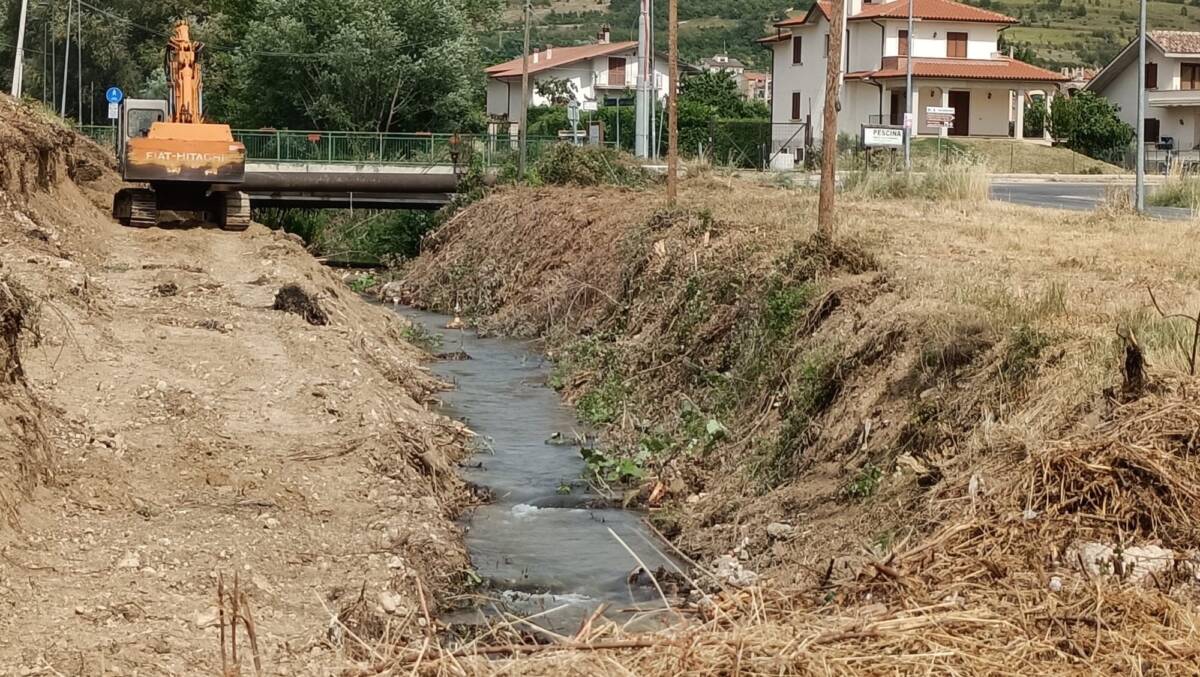 FIUME GIOVENCO, SOA: “SPONDE DEVASTATE DALLE RUSPE IN PIENO PERIODO RIPRODUTTIVO DELLA FAUNA”