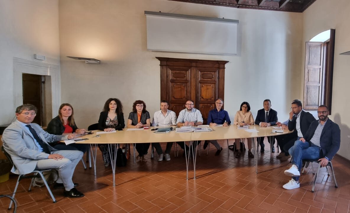 COMUNE L’AQUILA: PRIMA RIUNIONE DELLA GIUNTA, BIONDI, “GRANDE VOGLIA DI METTERSI AL LAVORO”