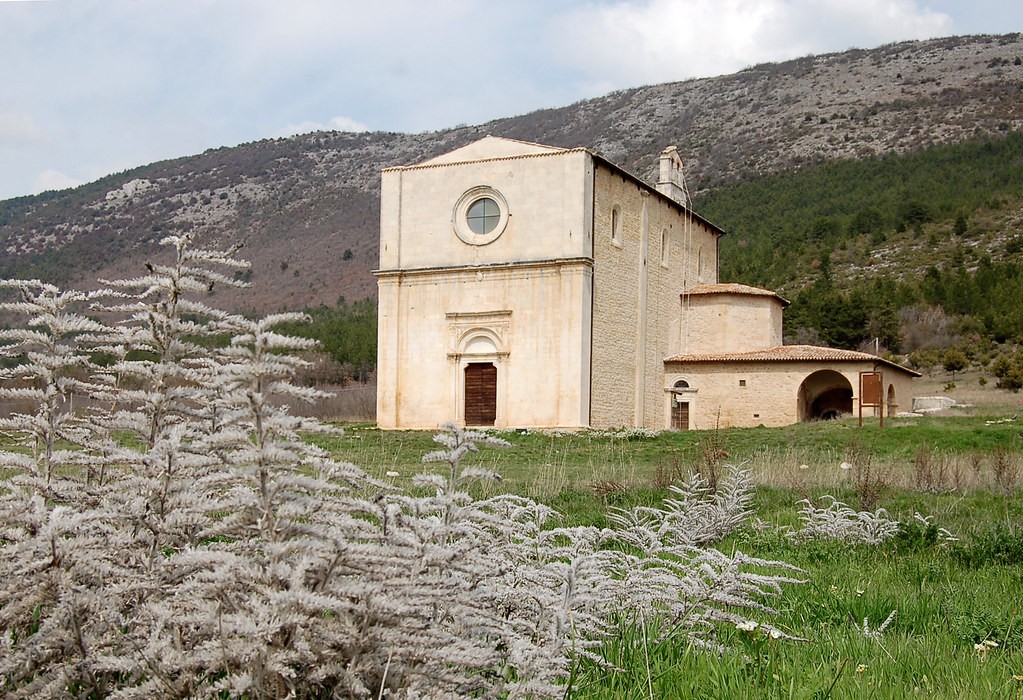 STAN: IL PRIMO TALENT SHOW DEL RACCONTO IN SCENA NELLA CHIESA DI CENTURELLI A CAPORCIANO