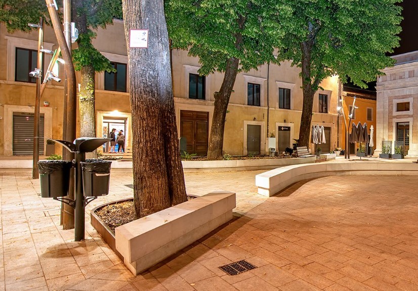 L’AQUILA: ROMANO, “PULIZIA PAVIMENTI BIANCHI PIAZZA REGINA MARGHERITA QUANTO COSTERA’ AD ASM?”