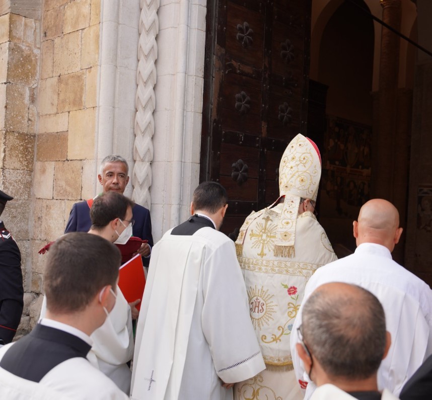 PERDONANZA CELESTINIANA: APERTA LA PORTA SANTA DELLA BASILICA DI ATRI