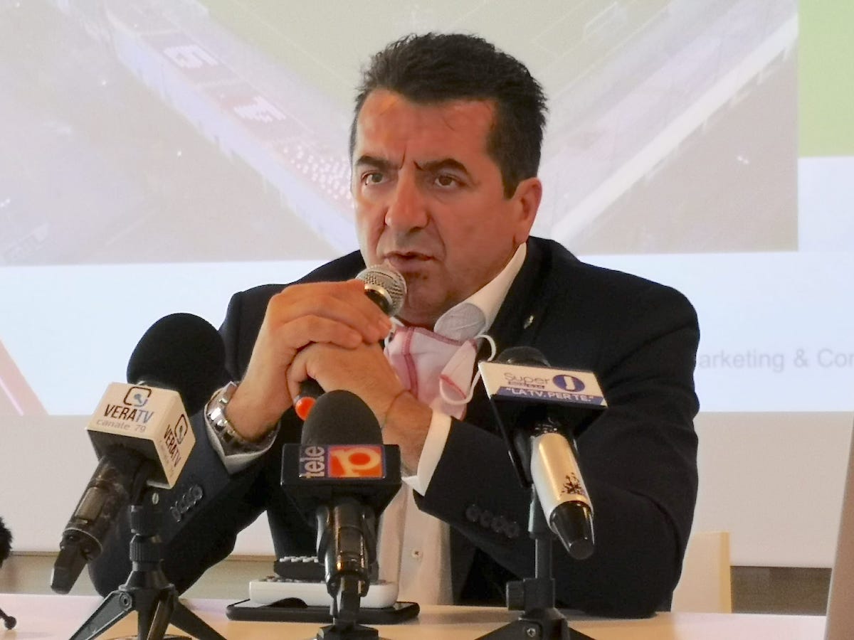 TERAMO CALCIO: TIFOSI AGGREDISCONO EX PRESIDENTE IACHINI DURANTE SAGRA DEL FORMAGGIO