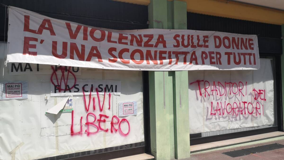 TERAMO: SEDE DELLA CGIL IMBRATTATA DA SCRITTE NO VAX, “INTIMIDAZIONE OSCURANTISTA”