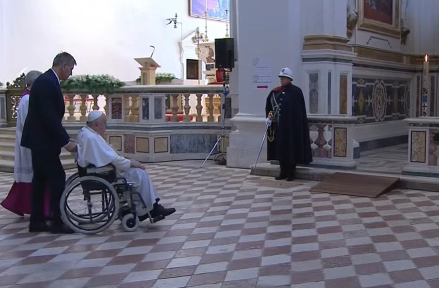 PAPA A L’AQUILA: PEZZOPANE, “SIAMO STATI STORIA E CAPITALE DELLA PACE”