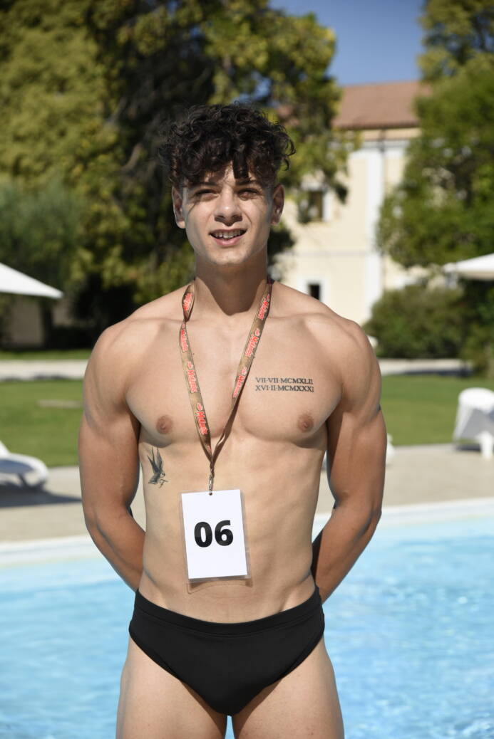 MISTER ITALIA: IL 18ENNE FRANCESCO BARBAROSSA DI BISENTI ACCEDE ALLA FINALE
