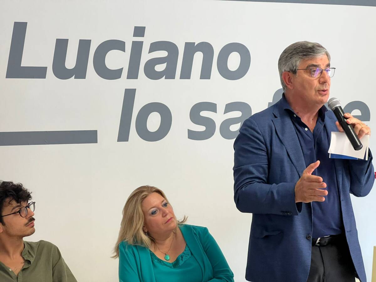 VERSO IL VOTO, INAUGURATO COMITATO ELETTORALE D’ALFONSO: “CI SIAMO E NON SIAMO SOSTITUIBILI”