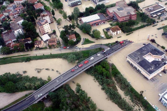 SOPRALLUGO DI MARSILO E COMMISSIONE AMBIENTE ALLE DISCARICHE DI VASTO E FRANCAVILLA A MARE