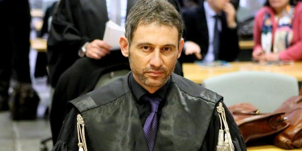 “CONCORSI PILOTATI”, BUFERA AL COMUNE DI PESCARA: INDAGATI DUE DIRIGENTI E DUE CANDIDATI