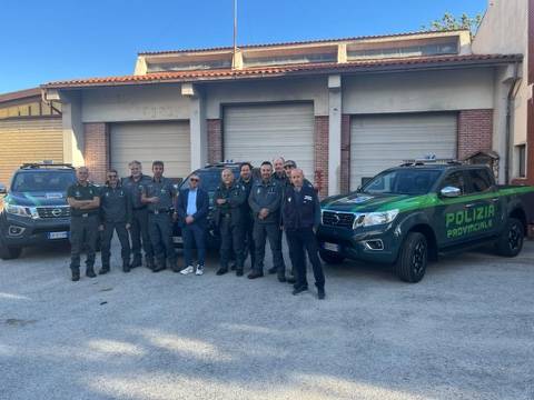 SICUREZZA: NUOVE AUTO NISSAN NAVARRA PER LA POLIZIA PROVINCIALE DELL’AQUILA