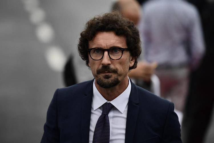 REGIONALI: TONINELLI, “BENE ALLEARSI CON IL PD, MAI PIU’ CON CALENDA E RENZI”