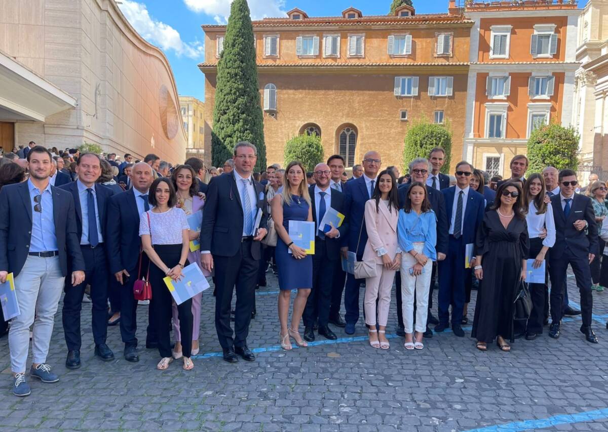 CONFINDUSTRIA L’AQUILA, DELEGAZIONE RICEVUTA DA PAPA FRANCESCO: “RIMETTERE AL CENTRO IL LAVORO”