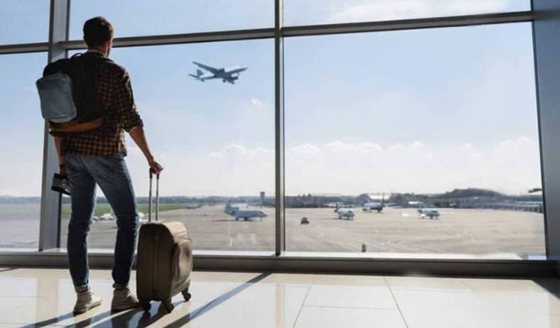 EMIGRAZIONE GIOVANI: ABRUZZO AI PRIMI POSTI. IN 5 ANNI OLTRE 400MILA HANNO LASCIATO L’ITALIA