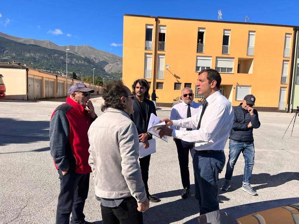 L’AQUILA, D’ERAMO: “LEGA MANTIENE PROMESSE, STOP GHETTO ATER MONTICCHIO, PRESTO RIQUALIFICAZIONE”