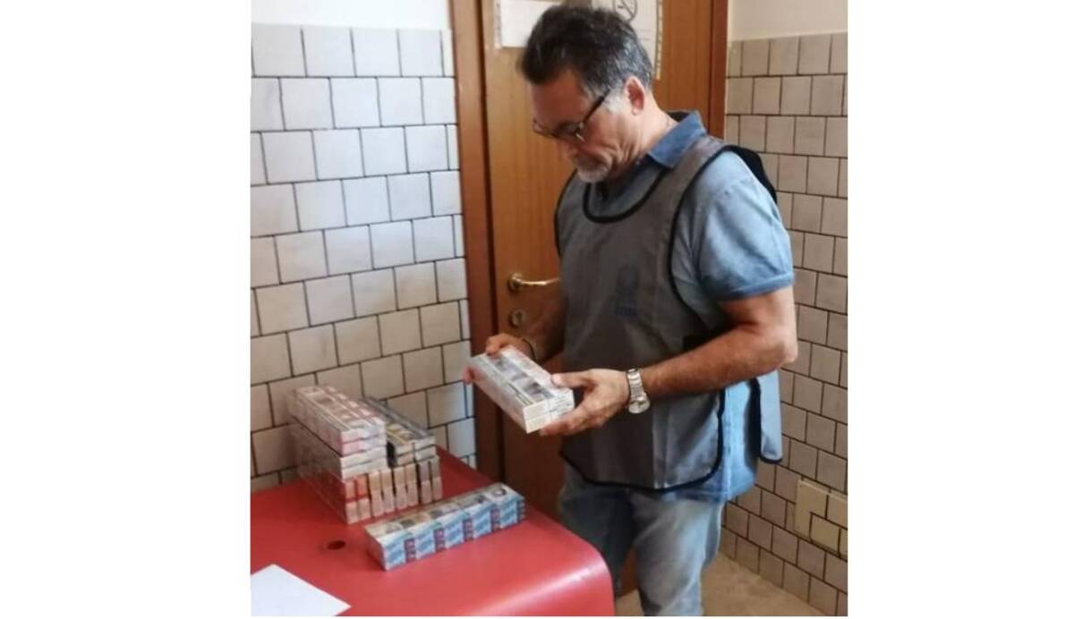 PESCARA: TABACCHI VENDUTI SENZA AUTORIZZAZIONE, SCATTANO SEQUESTRO E MULTA A TITOLARE BAR