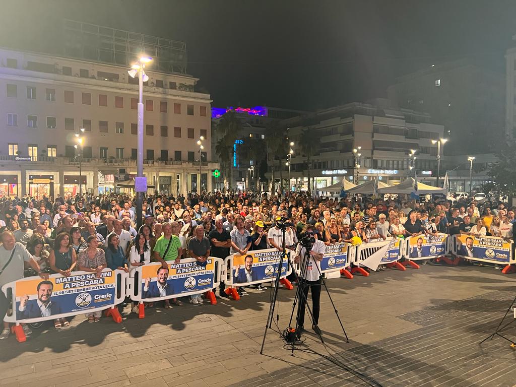 SALVINI A PESCARA, LEGA: ” GOVERNIAMO BENE L’ABRUZZO, ORA SALTO DI QUALITA”
