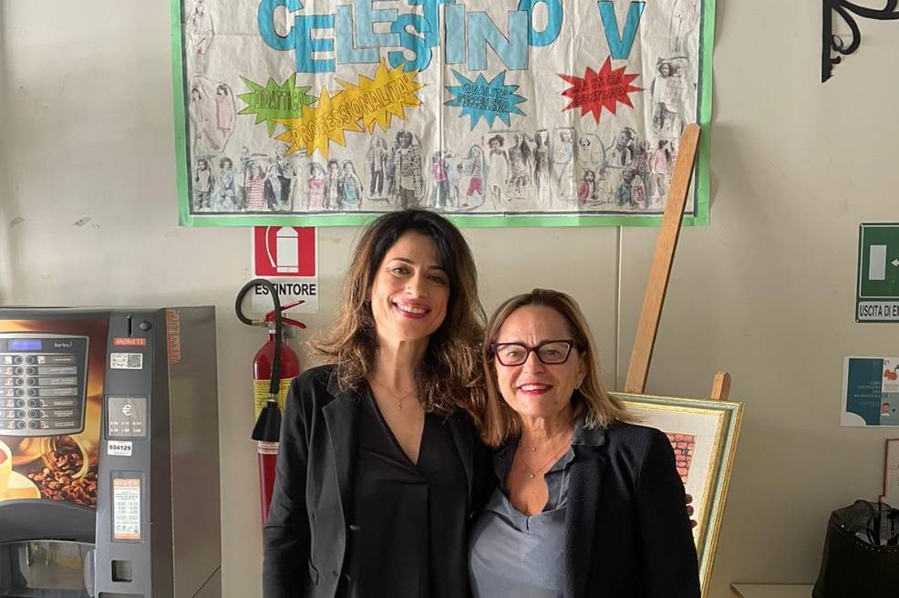 L’AQUILA, ATTI VANDALICI: ASSESSORE TURSINI IN VISITA ALLA SCUOLA CELESTINO V