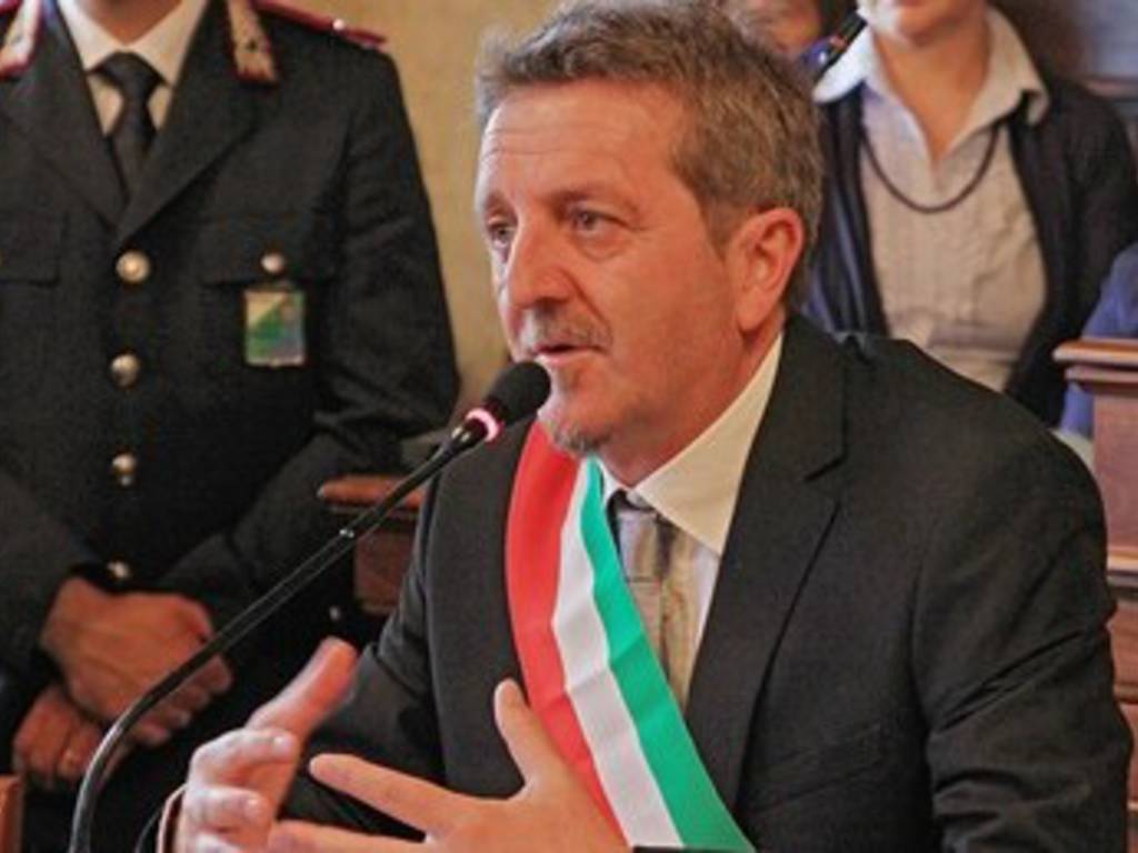 AVEZZANO: DI PANGRAZIO, “NON HO ADERITO ALL’UDC”, MA IN CONSIGLIO E’ PUTIFERIO