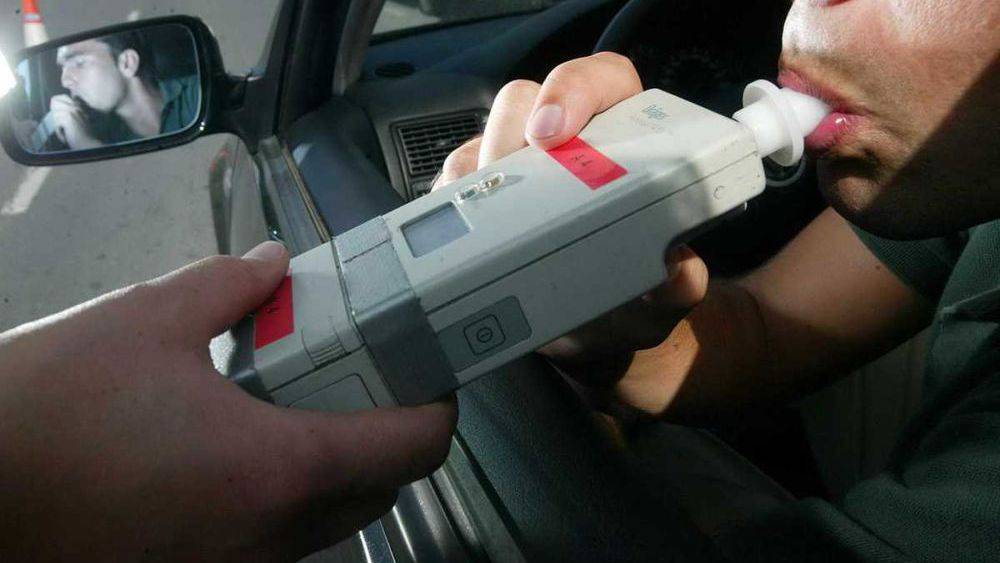 L’AQUILA: CONTROLLI STRADALI NEL WEEKEND, 49 INFRAZIONI E 5 PATENTI RITIRATE