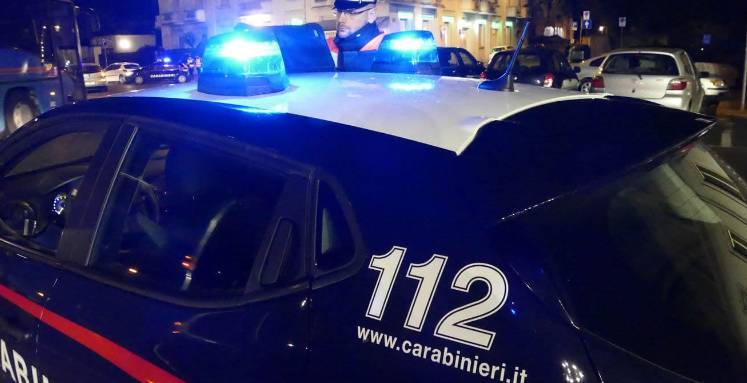 CONTROLLI CARABINIERI SULLA COSTA TERAMANA, SEI DENUNCE
