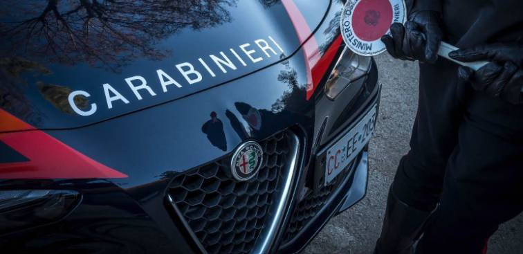 ORTONA: ARRESTATO 34ENNE PUGLIESE A BORDO DI FIAT PUNTO RUBATA