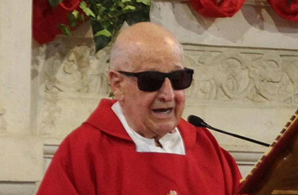 MAGLIANO DE’ MARSI: SI E’ SPENTO DON VINCENZO ANGELONI, LUNEDI’ I FUNERALI