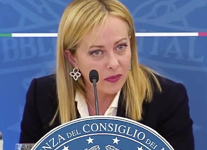 GOVERNO DELINEA MANOVRA: SALTANO LE NORME SUL POS, CONFERMATA STRETTA SU REDDITO CITTADINANZA