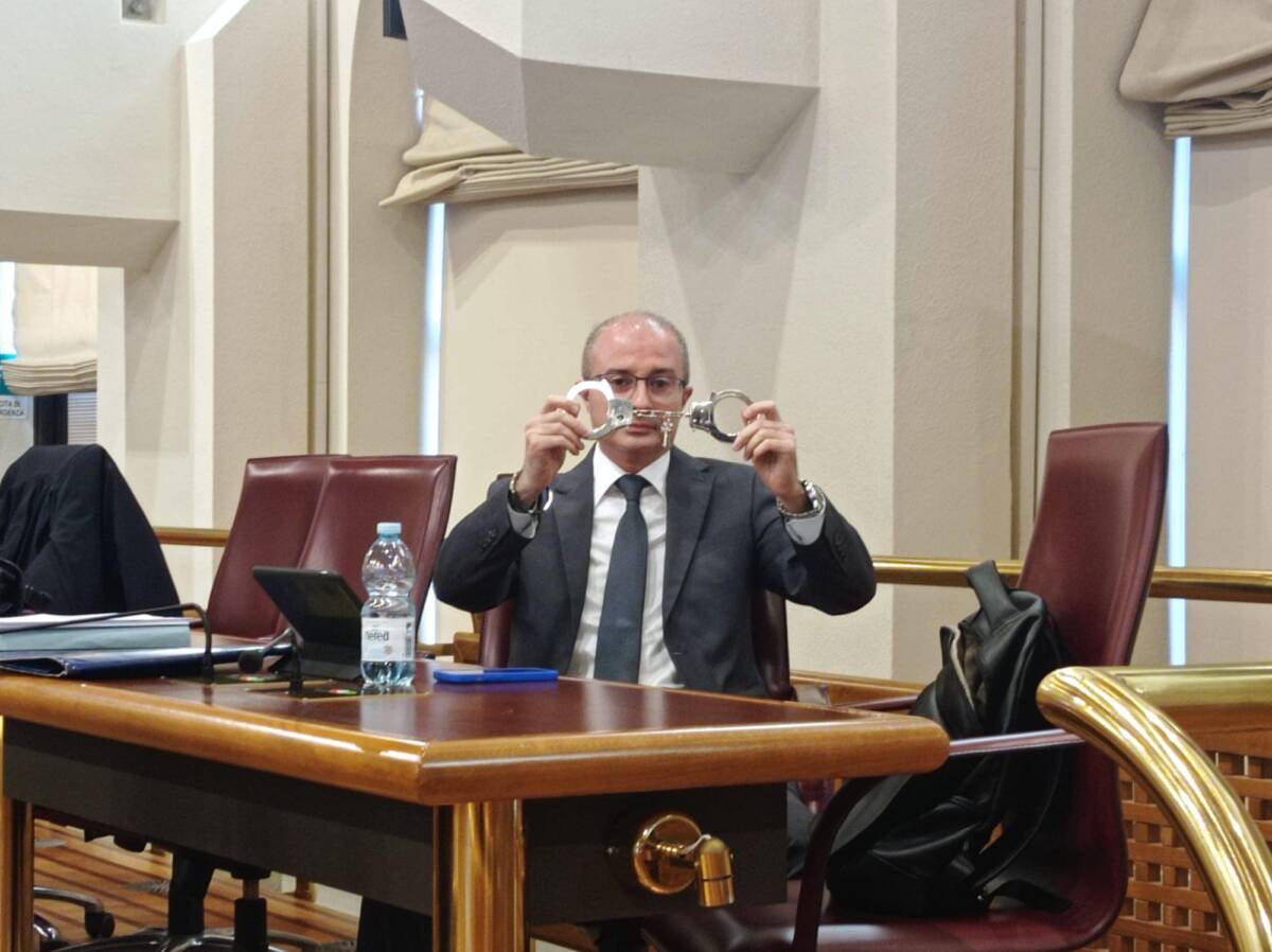 BILANCIO: DOPO IMPASSE, MANOVRA IN COMMISSIONE,<br> SCONTRO AL CALOR BIANCO, TEMPI STRETTISSIMI