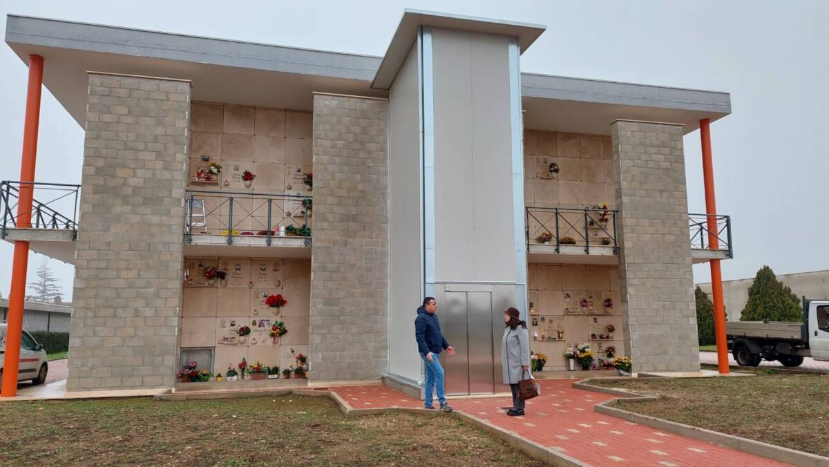 AVEZZANO: CIMITERO PIU’ ACCESSIBILE CON L’ATTIVAZIONE DI UN ASCENSORE. LA CAPIENZA E’ DI 10 PERSONE