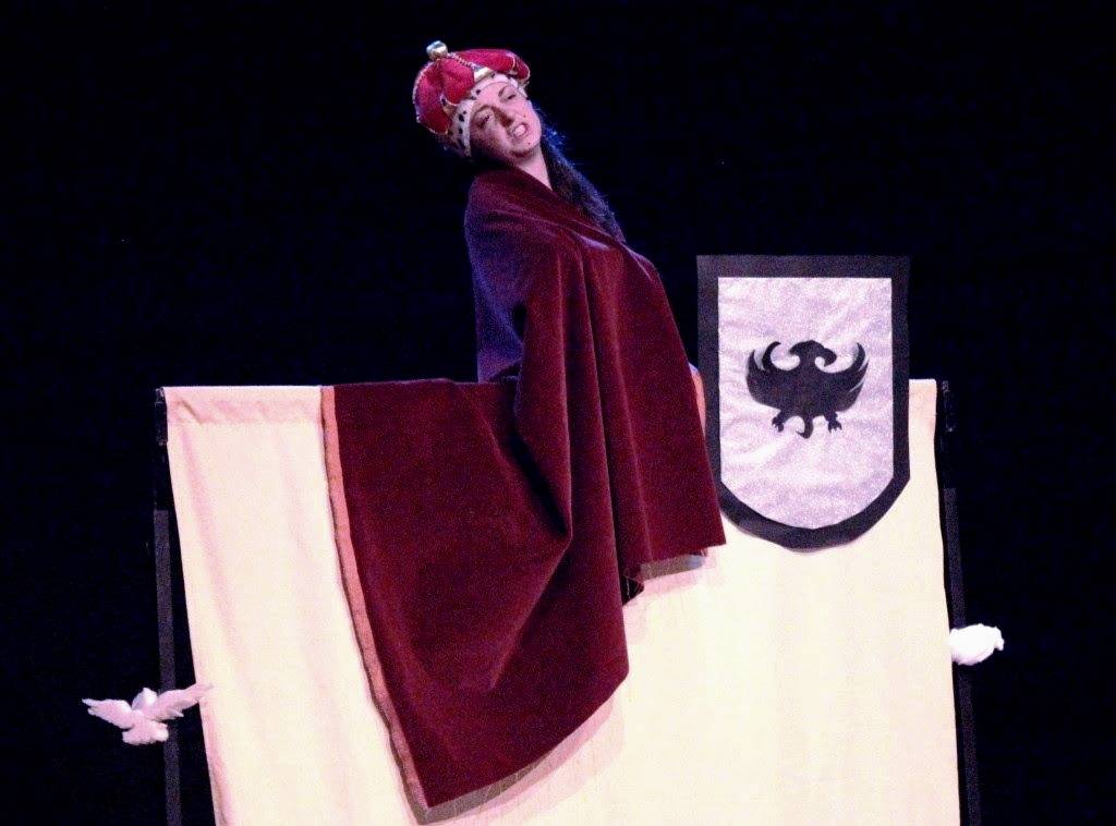 TSA: ALLA CASA DEL TEATRO IN SCENA DOMENICA “IL NOME DELL’AQUILA”