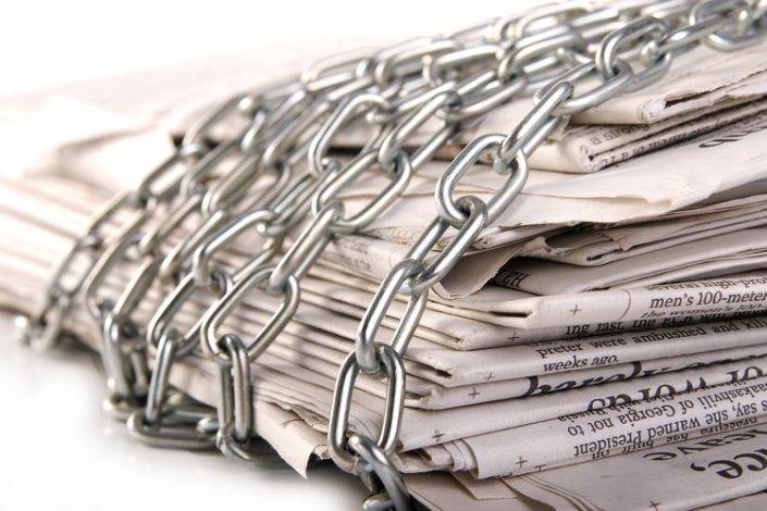 GIORNALISTI IN ITALIA: RADDOPPIATE IN UN ANNO LE MINACCE, DILAGANO LE QUERELE TEMERARIE