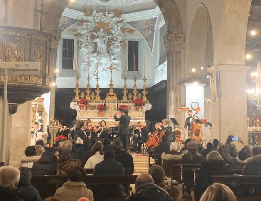 PESCOCOSTANZO: GRANDE SUCCESSO PER IL CONCERTO DI NATALE NELLA BASILICA