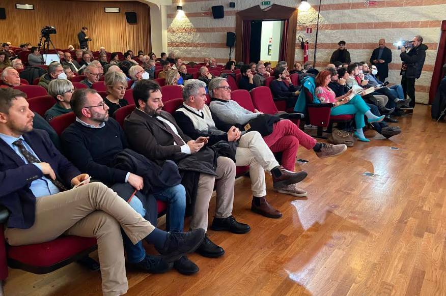 “NUOVO PD PER INCLUDERE E UNIRE”: A SULMONA LA COSTITUENTE DEMOCRATICA