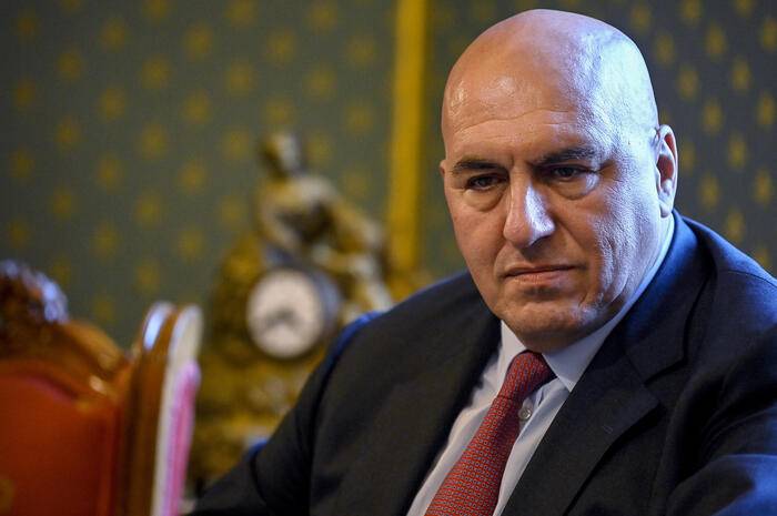 UCRAINA, CROSETTO: “NON CI SARA’ SESTO DECRETO ARMI NEL 2022”
