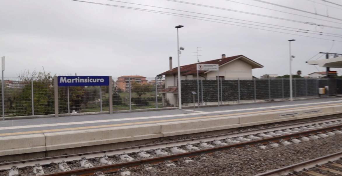 INAUGURATA NUOVA STAZIONE A MARTINSICURO: “OPERA STRATEGICA PER VAL VIBRATA”