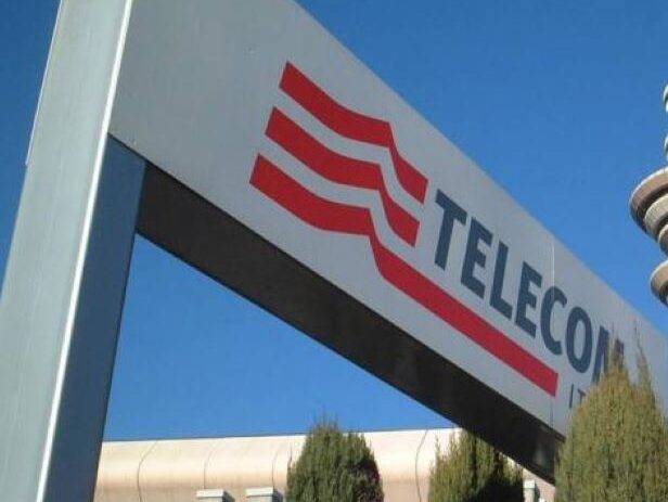 NIENTE RETE FISSA TELECOM DA 40 GIORNI: PROTESTANO CITTADINI DI GORIANO VALLI