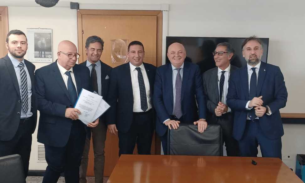 VINCOLI AMBIENTALI, LIRIS E SIGISMONDI DA MINISTRO PICHETTO: “CONDIVISA RIPERIMETRAZIONE GRAN SASSO”