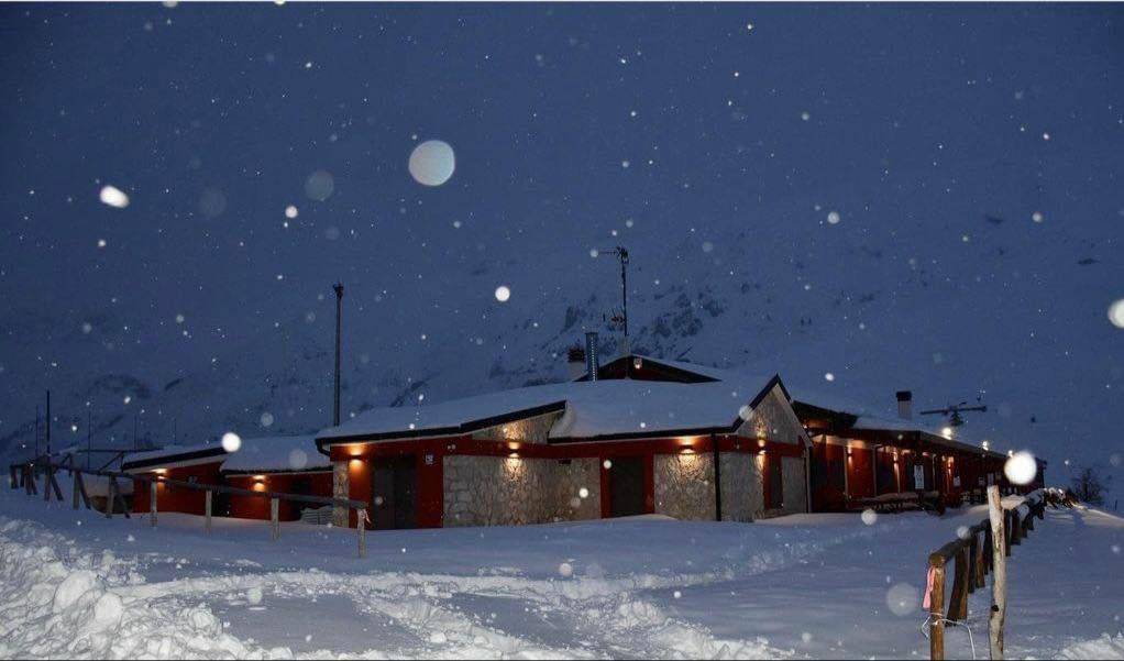 GRAN SASSO: RIAPERTA LA STRADA PER MONTECRISTO, ERA BLOCCATA A 5 CHILOMETRI DAL RIFUGIO