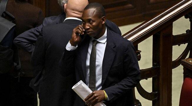 CASO SOUMAHORO: “MI ISCRIVO AL GRUPPO MISTO, VIOLENTA CAMPAGNA DI DIFFAMAZIONE”