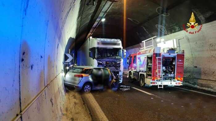 INCIDENTE A14: ESPOSTO IN PROCURA CONSIGLIERE MARCHE