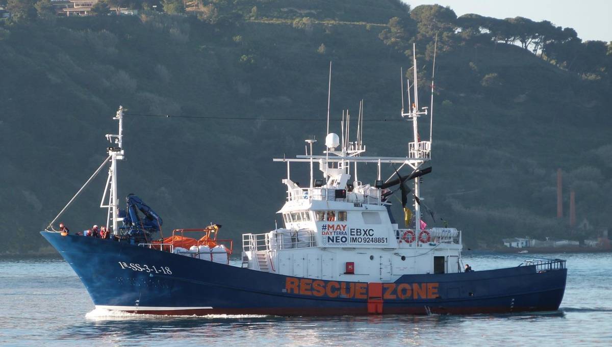 ORTONA: NAVE ONG IN ABRUZZO, VENERDÌ SBARCANO 38 MIGRANTI SALVATI AL LARGO DI LAMPEDUSA