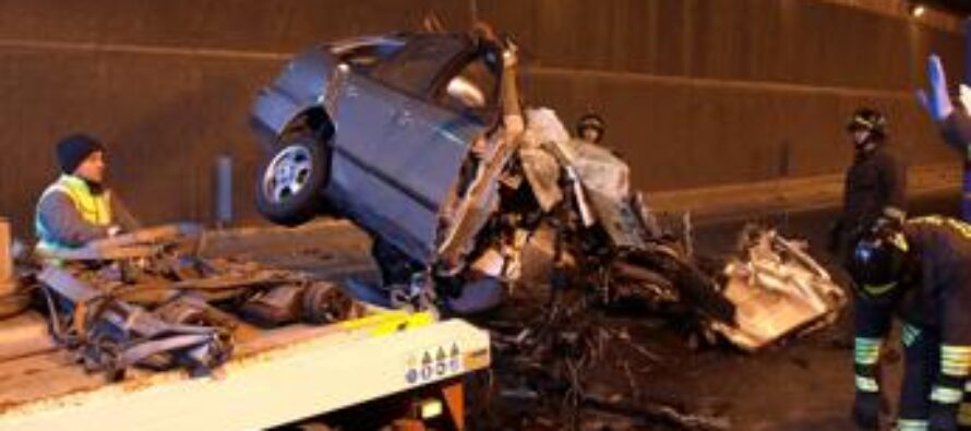 INCIDENTE MORTALE A14: RIAPRE TRATTO, UNA CORSIA PER SENSO