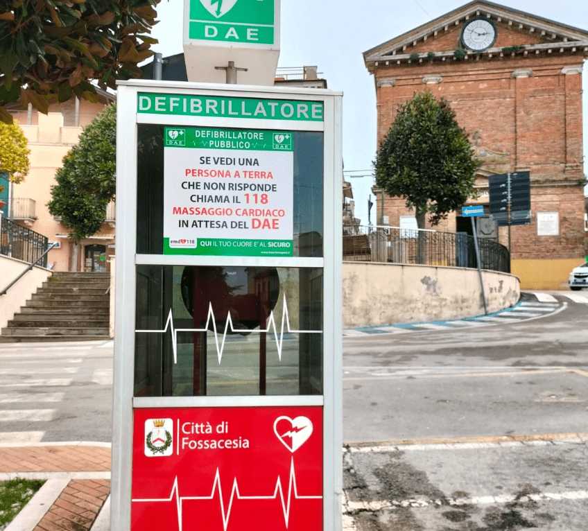 FOSSACESIA: CORSI DI FORMAZIONE USO DI DEFIBRILLATORI