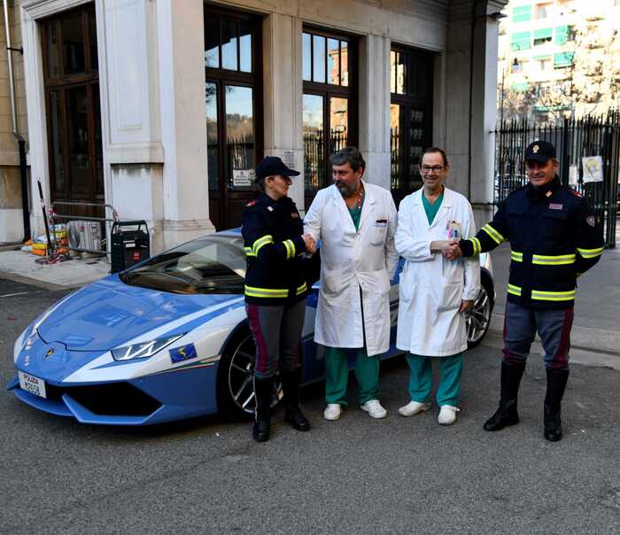 CORSA PER LA VITA DA L’AQUILA A TORINO IN LAMBORGHINI: POLIZIA TRASPORTA RENE IN MENO DI 5 ORE