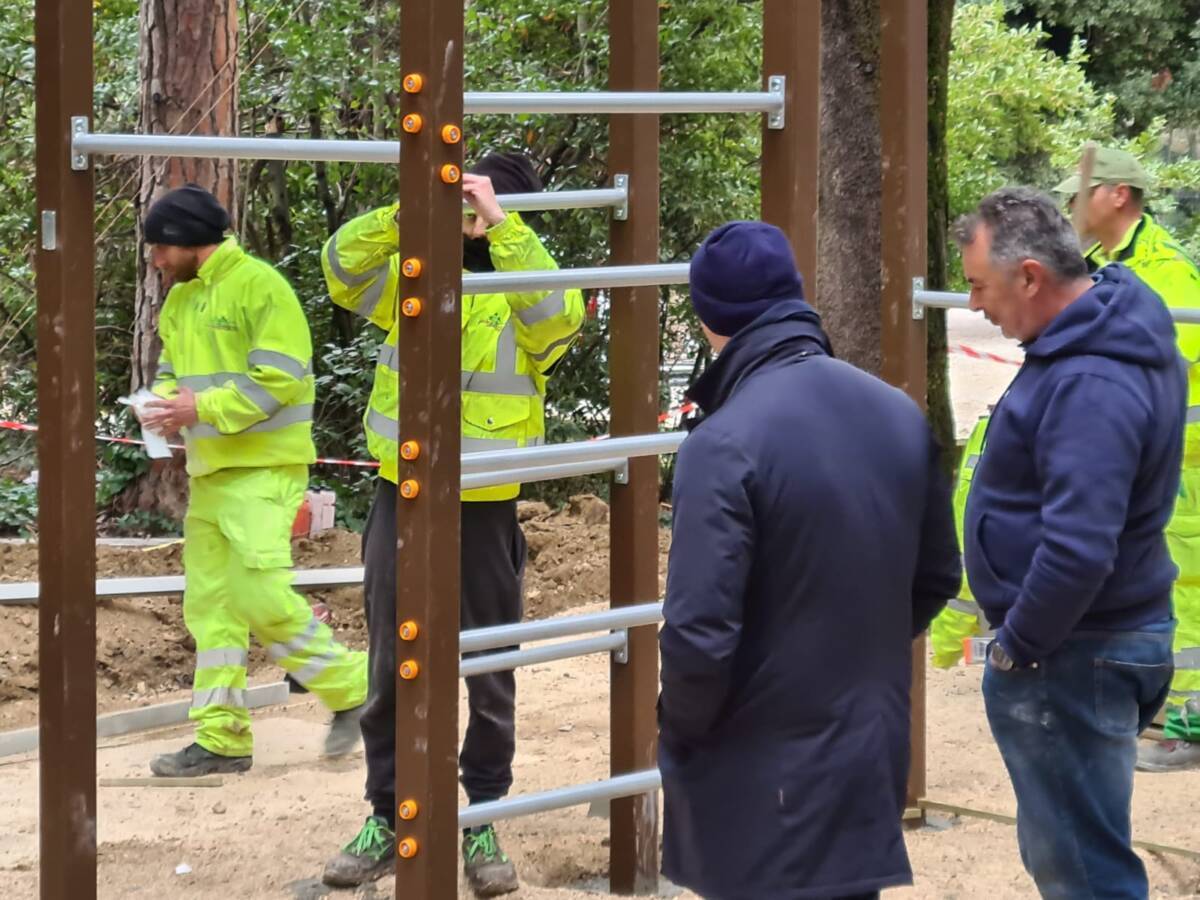 CHIETI, LAVORI RIQUALIFICAZIONE ALLA VILLA: “ARREDI SPORTIVI PER UNA PALESTRA ALL’APERTO”