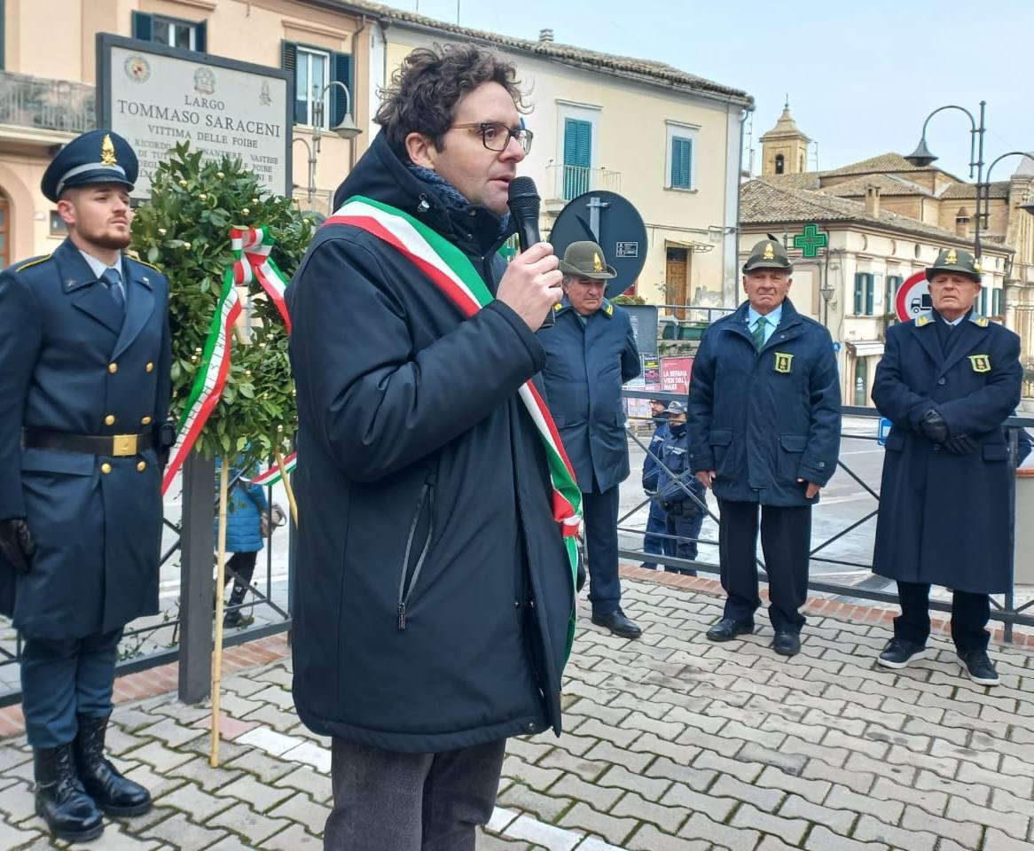 GIORNO DEL RICORDO: DEPOSTA UNA CORONA DAL SINDACO DI VASTO PER ONORARE LE VITTIME DELLE FOIBE